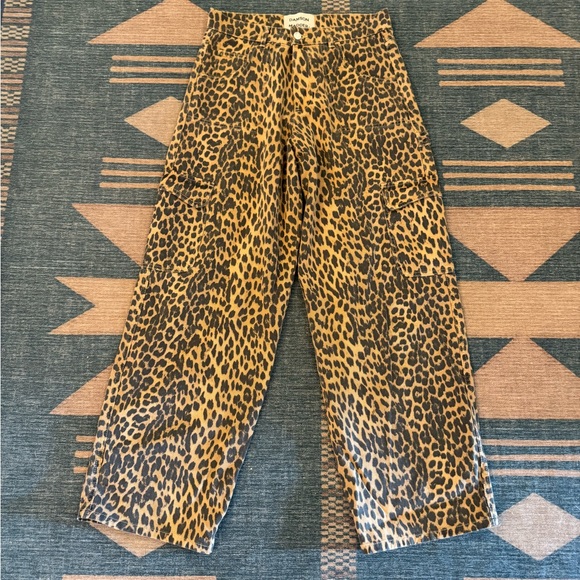 Leopard Print Women's Pants - Picture 3 of 6